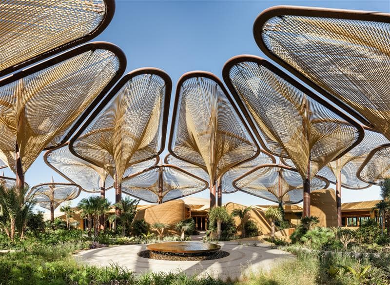 Featured image for "Inside the $8.79 Billion Network Powering Saudi Arabia's Most Ambitious Tourism Project"