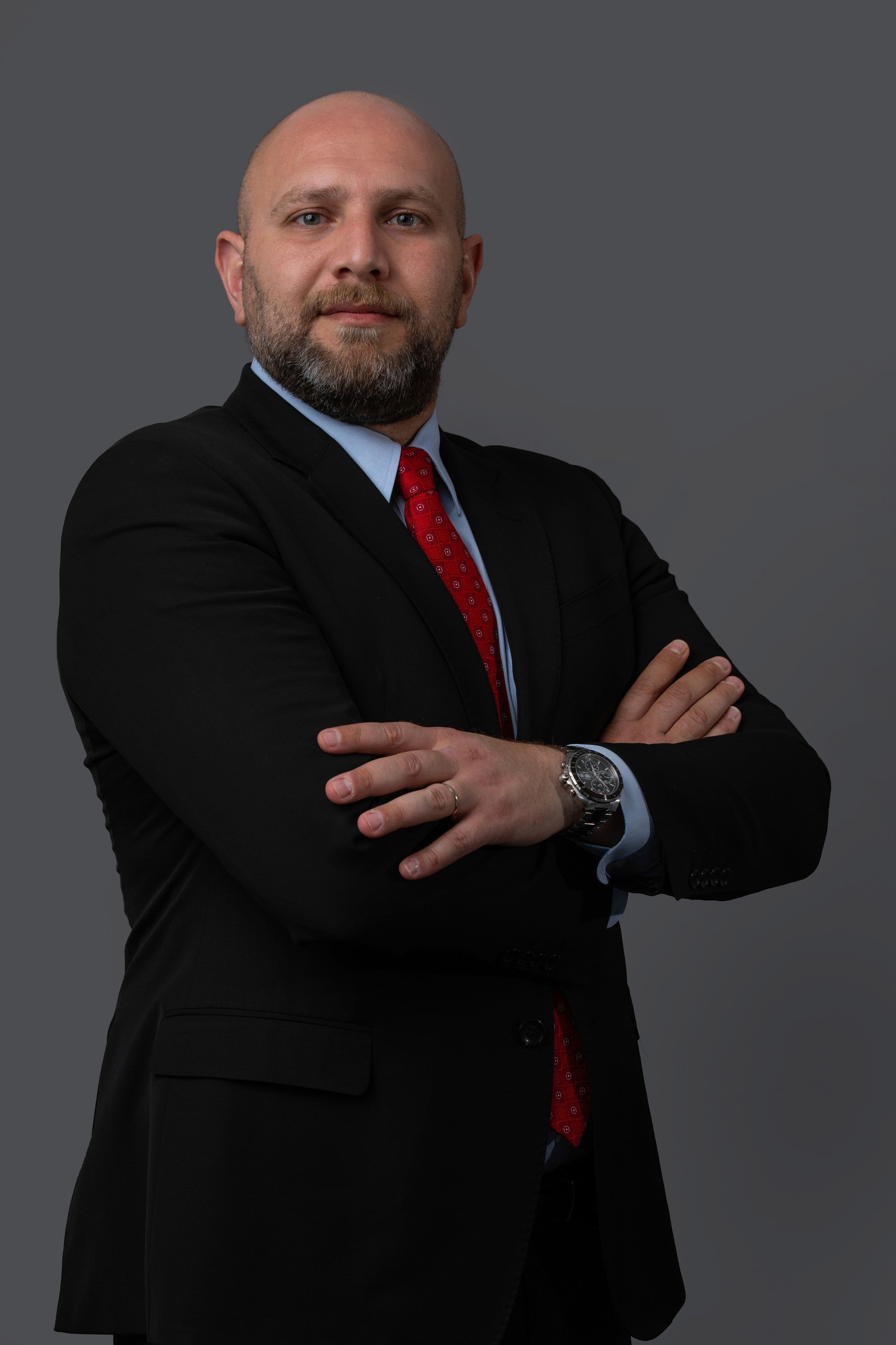 Featured image for "Shadow AI and Data Sovereignty Emerge as the Biggest AI Governance Risks in Regulated Industries"