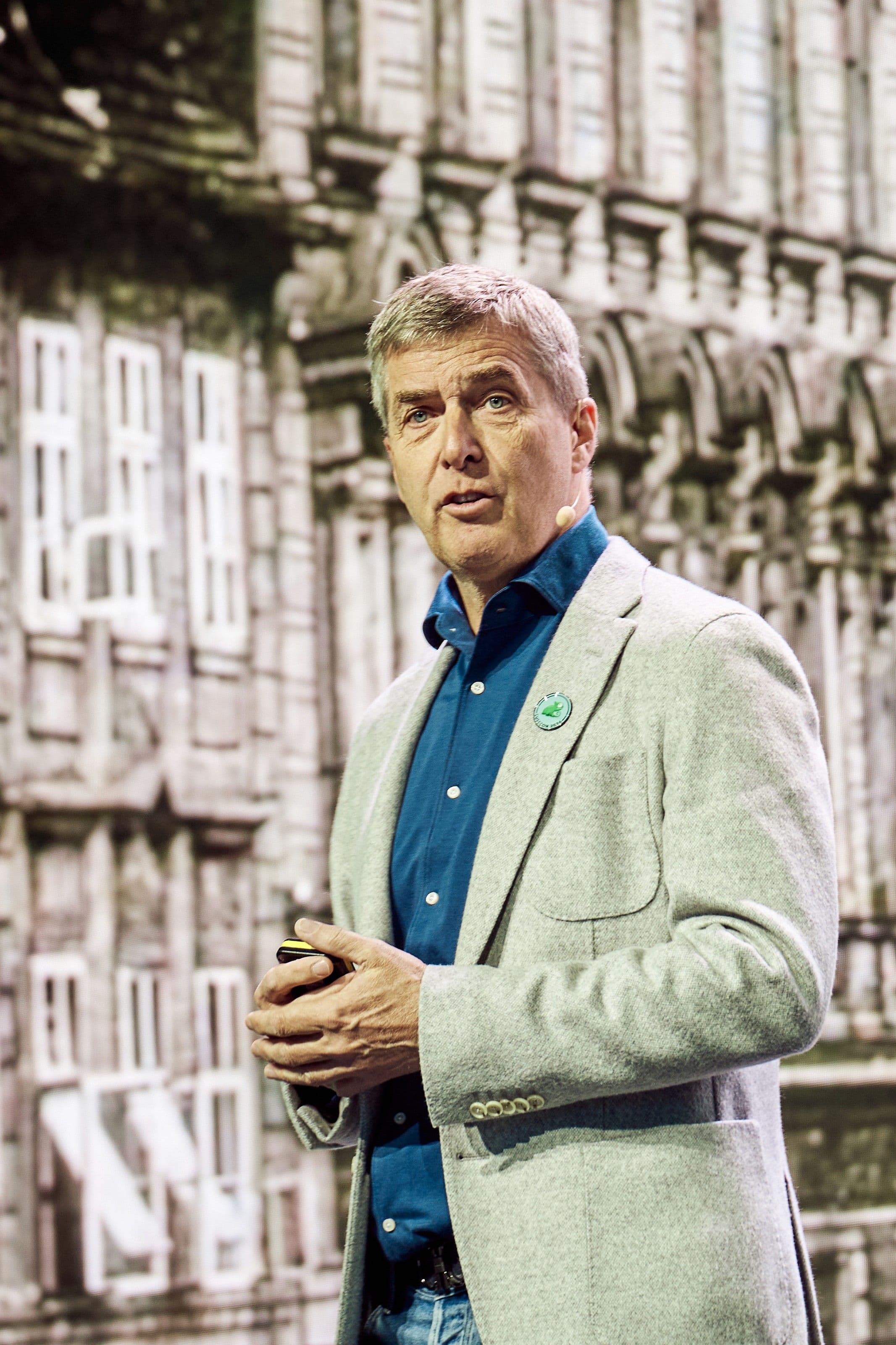 Featured image for "Why SUSE's SUSECON Announcements Matter More Than Any AI Hype Cycle"